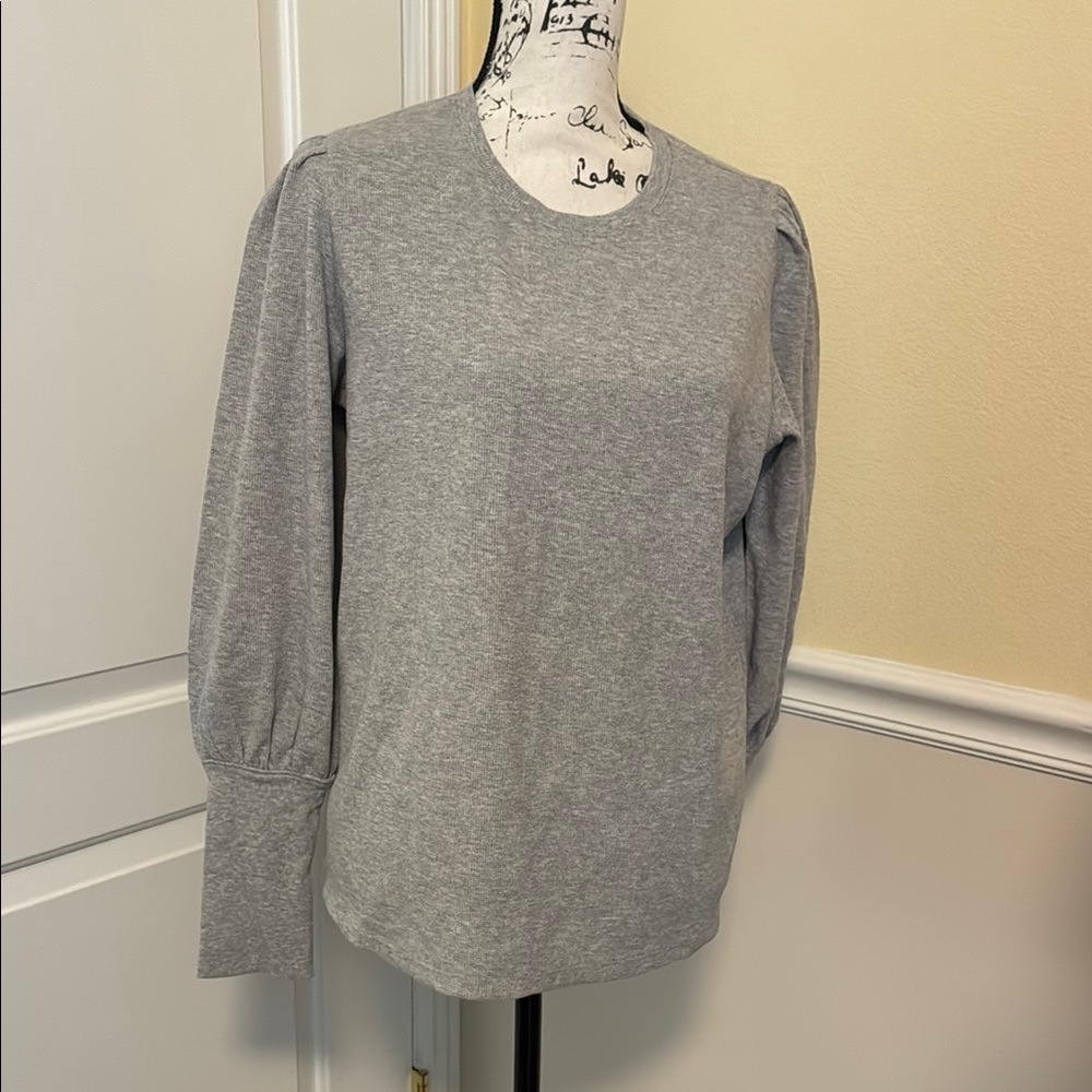 NWOT Caslon Gray Long Sleeve large women Top